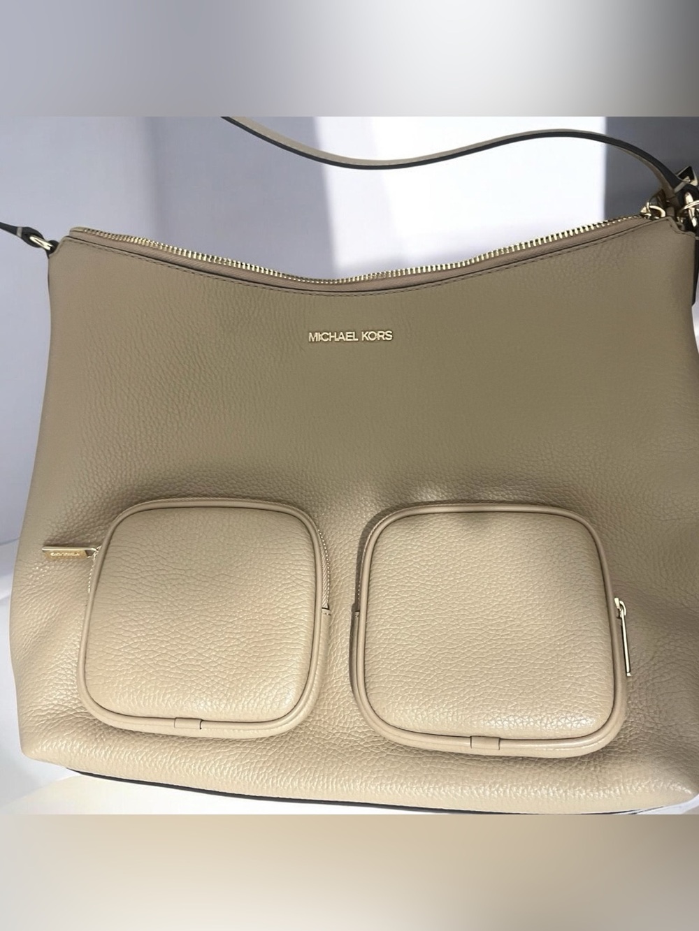 Michael Kors Merritt Beige Pebbled Leather Shoulder Bag NWT / Sac MK Merritt
